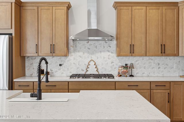 261 OAKMOSS Drive, St. Johns, FL 32259