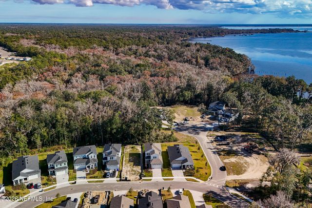 261 OAKMOSS Drive, St. Johns, FL 32259