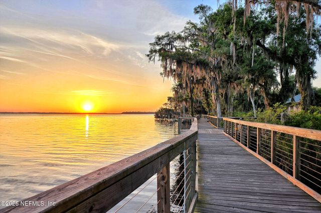 261 OAKMOSS Drive, St. Johns, FL 32259