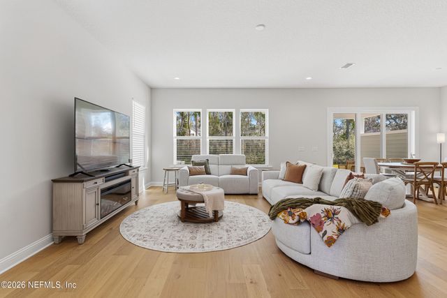 261 OAKMOSS Drive, St. Johns, FL 32259