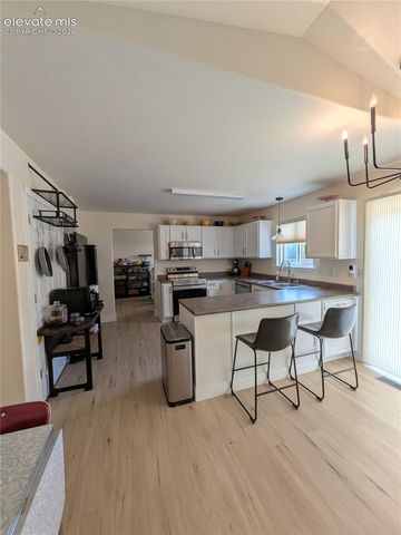 4660 Skylark Road, Colorado Springs, CO 80916