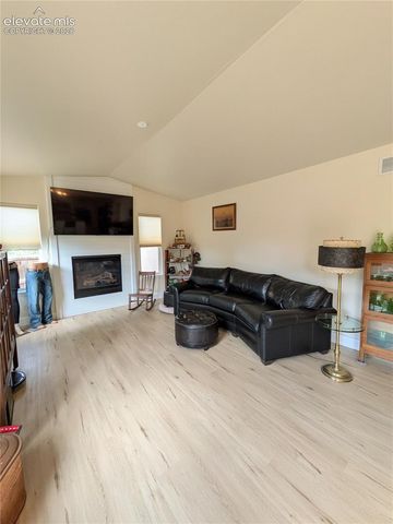 4660 Skylark Road, Colorado Springs, CO 80916