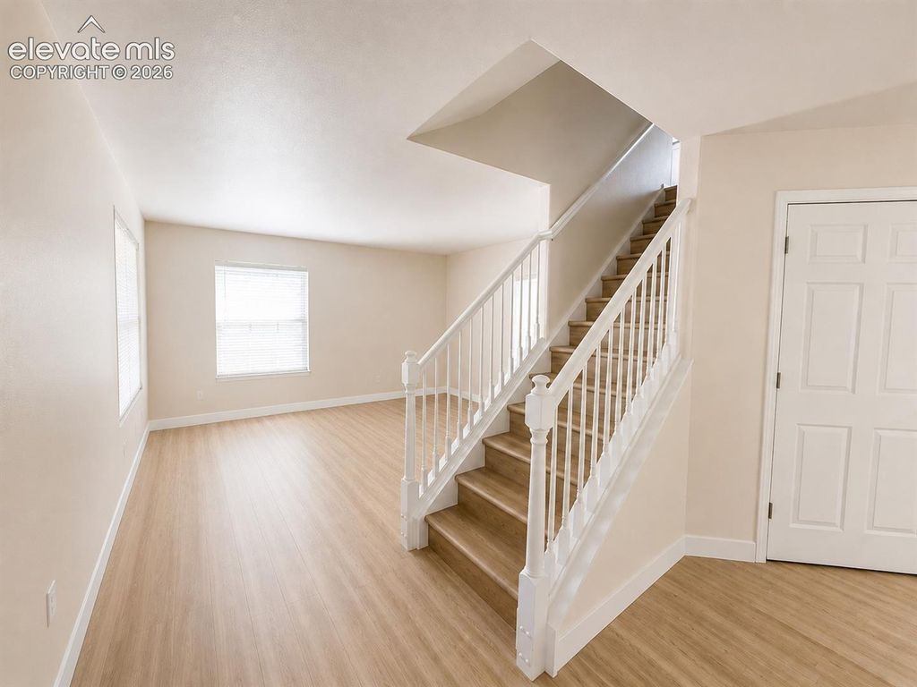 4660 Skylark Road, Colorado Springs, CO 80916 — photo 2
