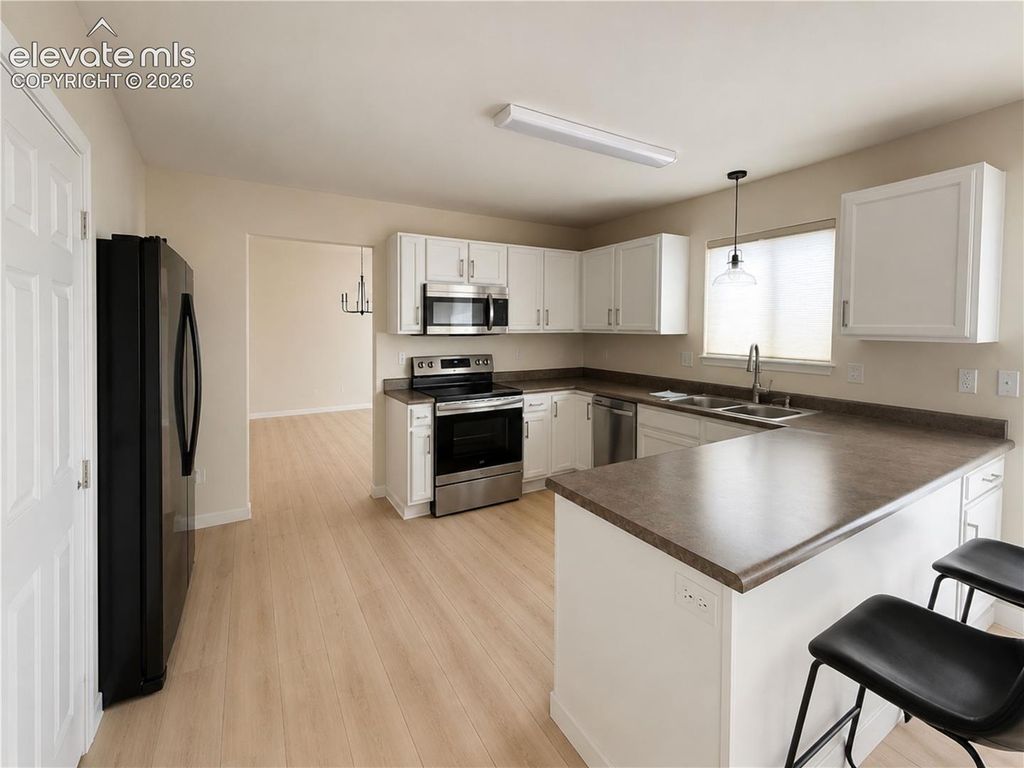 4660 Skylark Road, Colorado Springs, CO 80916 — photo 5