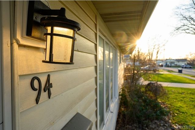 94 Bridlewood Drive, Lockport City, NY 14094