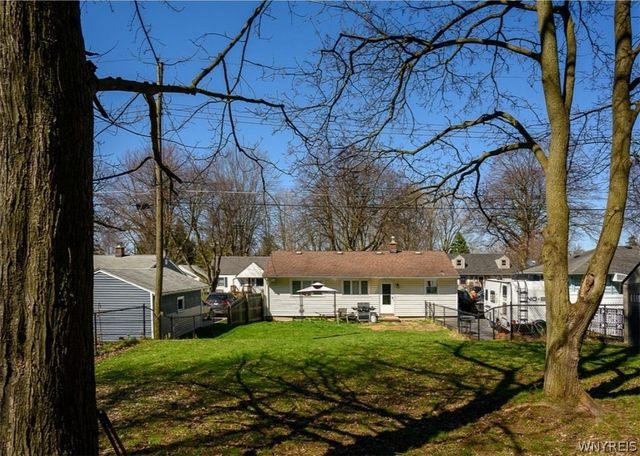 94 Bridlewood Drive, Lockport City, NY 14094