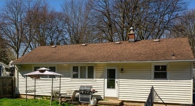 94 Bridlewood Drive, Lockport City, NY 14094