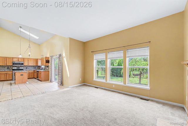 5930 Rolling Ridge Drive, Trenton, MI 48183