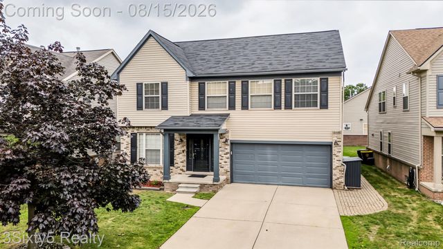 5930 Rolling Ridge Drive, Trenton, MI 48183