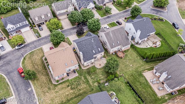 5930 Rolling Ridge Drive, Trenton, MI 48183