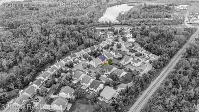 5930 Rolling Ridge Drive, Trenton, MI 48183
