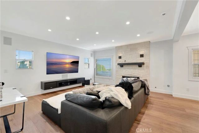 743 W 27th, San Pedro, CA 90731