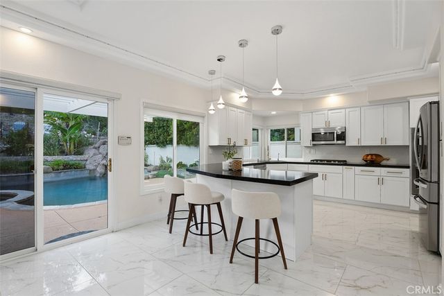 13 Somerset, Rancho Santa Margarita, CA 92679