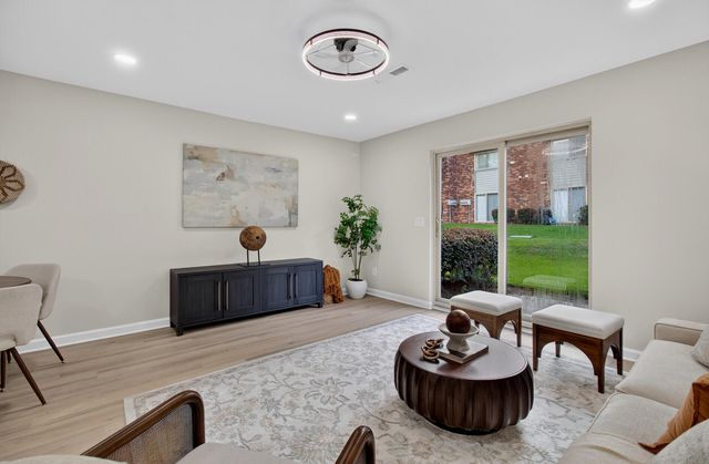 404 Andrea Lane, Hanahan, SC 29410