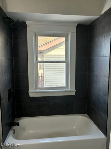 3492 W 100th Street 1, Cleveland, OH 44111