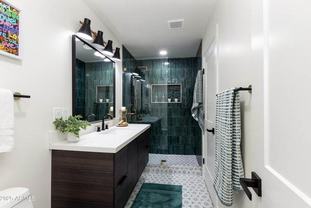 8725 E VIA DE DORADO Drive, Scottsdale, AZ 85258