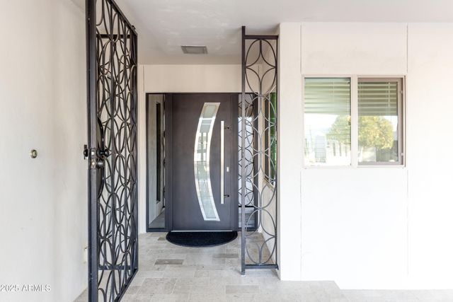 8725 E VIA DE DORADO Drive, Scottsdale, AZ 85258