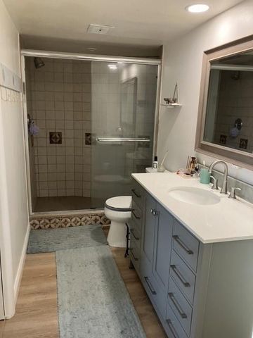 801 NE 18th Ct 202, Fort Lauderdale, FL 33305