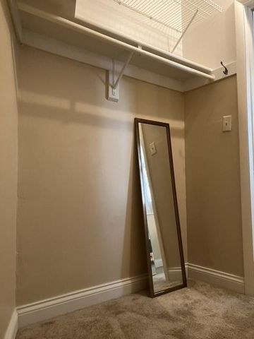 801 NE 18th Ct 202, Fort Lauderdale, FL 33305