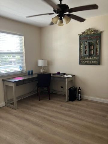 801 NE 18th Ct 202, Fort Lauderdale, FL 33305