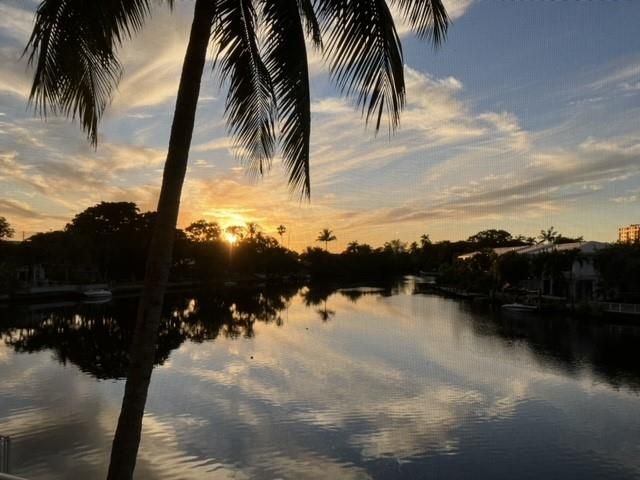 801 NE 18th Ct 202, Fort Lauderdale, FL 33305