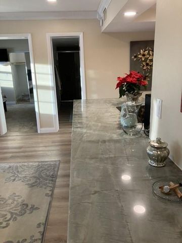 801 NE 18th Ct 202, Fort Lauderdale, FL 33305