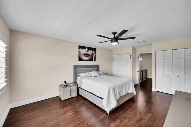 21207 Lago Circle, Boca Raton, FL 33433