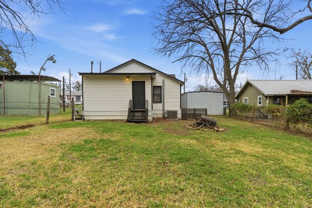 320 N Park Street, Dublin, TX 76446