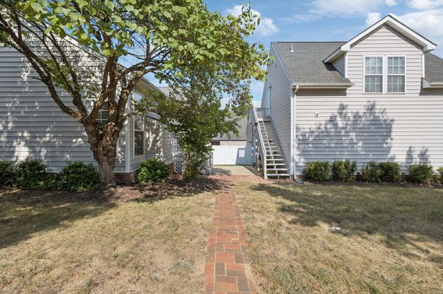 7740 Porter House Dr, Nashville, TN 37211