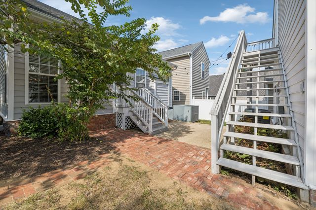 7740 Porter House Dr, Nashville, TN 37211