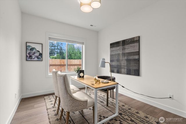4805 238th Street SW, Mountlake Terrace, WA 98043