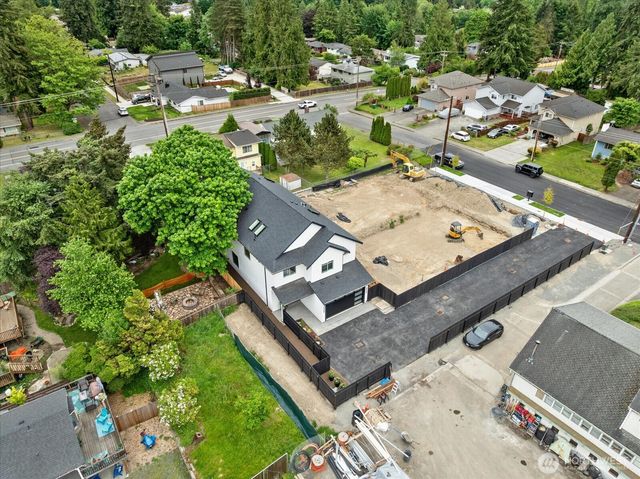 4805 238th Street SW, Mountlake Terrace, WA 98043