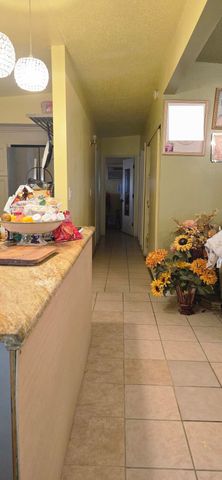 1393 Pine Place, Thermal, CA 92274