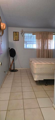 1393 Pine Place, Thermal, CA 92274