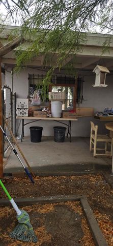 1393 Pine Place, Thermal, CA 92274