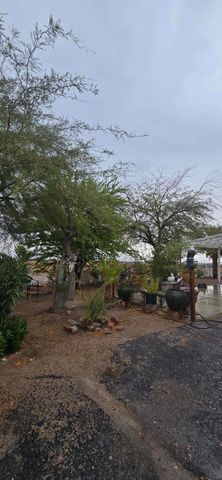 1393 Pine Place, Thermal, CA 92274