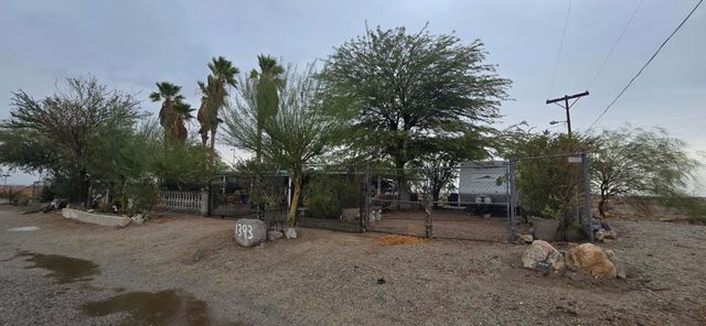 1393 Pine Place, Thermal, CA 92274