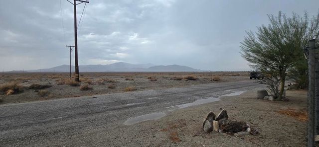 1393 Pine Place, Thermal, CA 92274