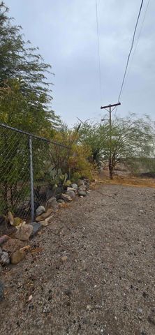 1393 Pine Place, Thermal, CA 92274