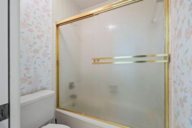 13603 WILKES DRIVE, Tampa, FL 33618