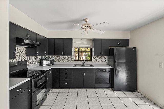 13603 WILKES DRIVE, Tampa, FL 33618