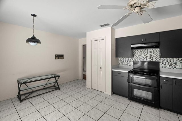 13603 WILKES DRIVE, Tampa, FL 33618