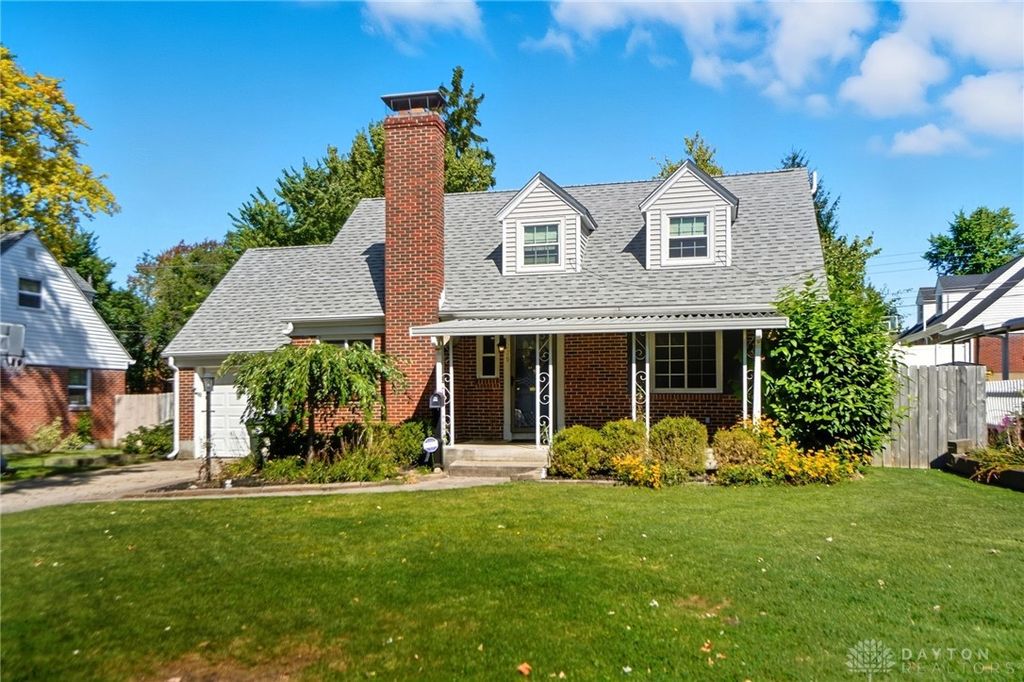229 S Bromfield Road, Kettering, OH 45429