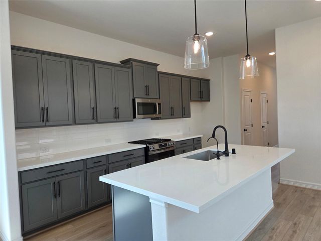 21639 Foxes Trove Trail, Magnolia, TX 77355