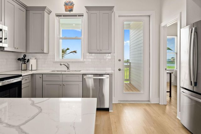 23500 San Luis Pass Road 9, Galveston, TX 77554