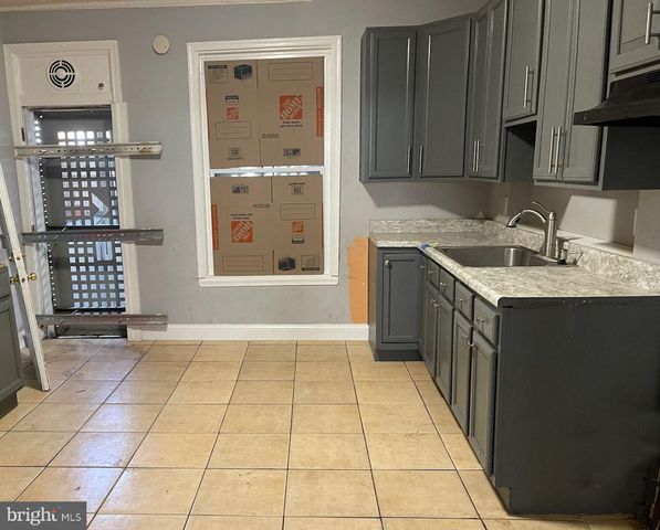 629 N KENWOOD AVE, Baltimore, MD 21205