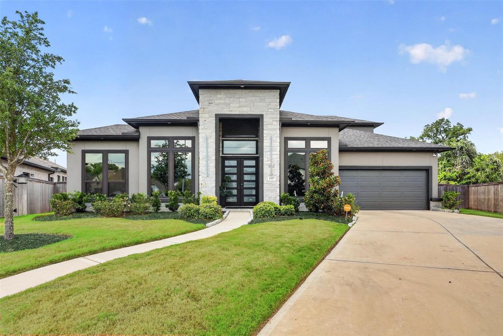 4507 Woodgate Court, Fulshear, TX 77441