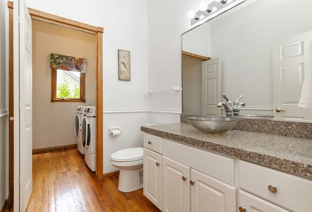 5970 Beechtree Drive, West Des Moines, IA 50266