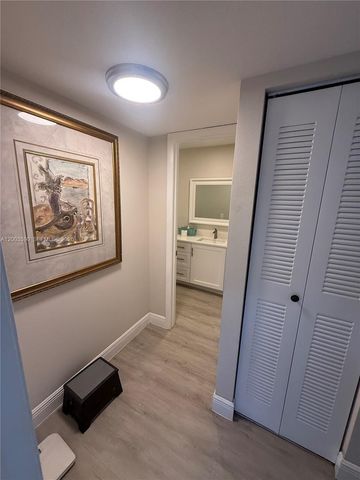 7703 Ashmont Cir 213, Tamarac, FL 33321