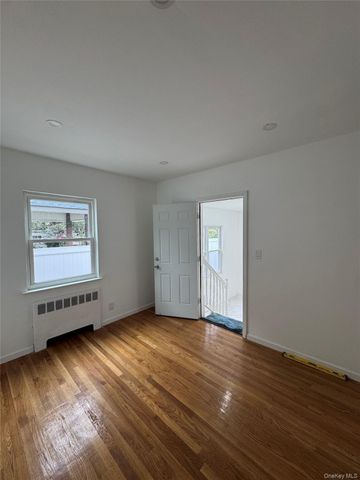 142 Green Street, Valley Stream, NY 11580